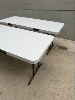 2 Lifetime foldable 6ft tables