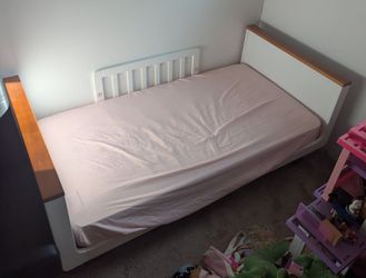 Kids bed
