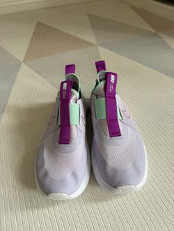 Nike Big Girl Shoes Size 5