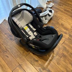 Car Seat - Graco. Free