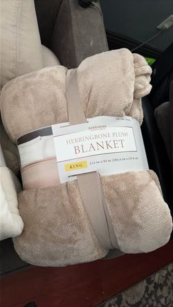 Herringbone Plush Blanket king size