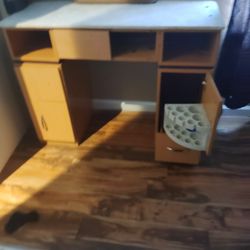 Table For Nails 💅