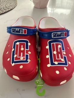 Crocs size 10 Men