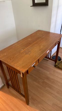 Wooden  Study Table