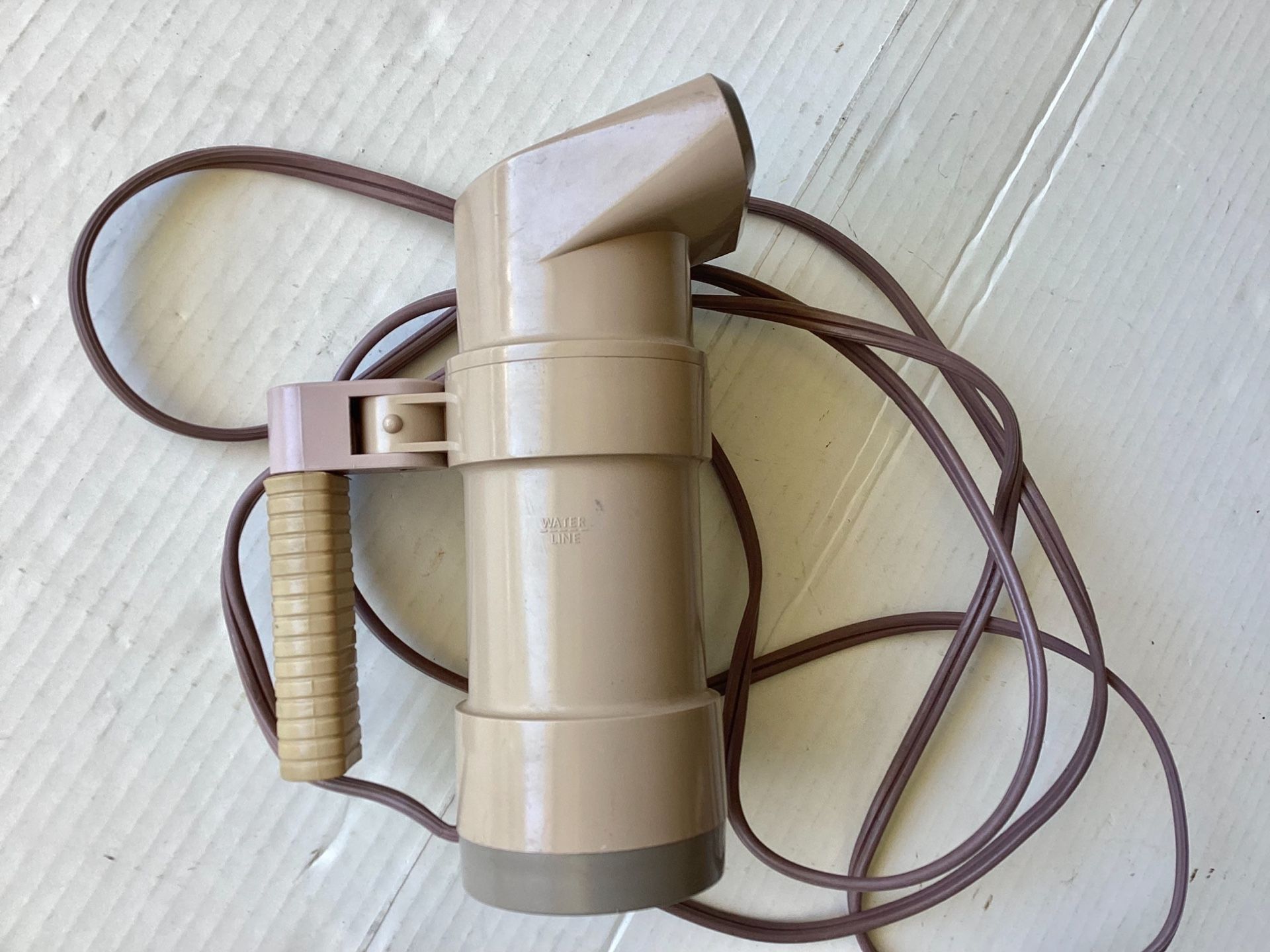 Vtg.Preowned Stylemaster Clothes Steamer Model 9554 Travel Size Garment Wrinkles Remover 7”