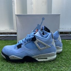 Jordan 4 UNC (size 11)