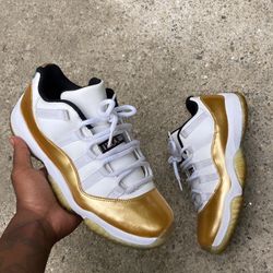 2016 Air Jordan 11 Retro Low 'Closing Ceremony'