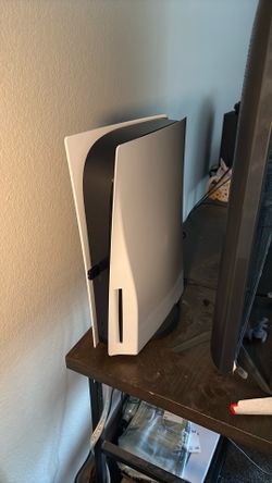 Selling My WHOLE GAMING SETUP!!!