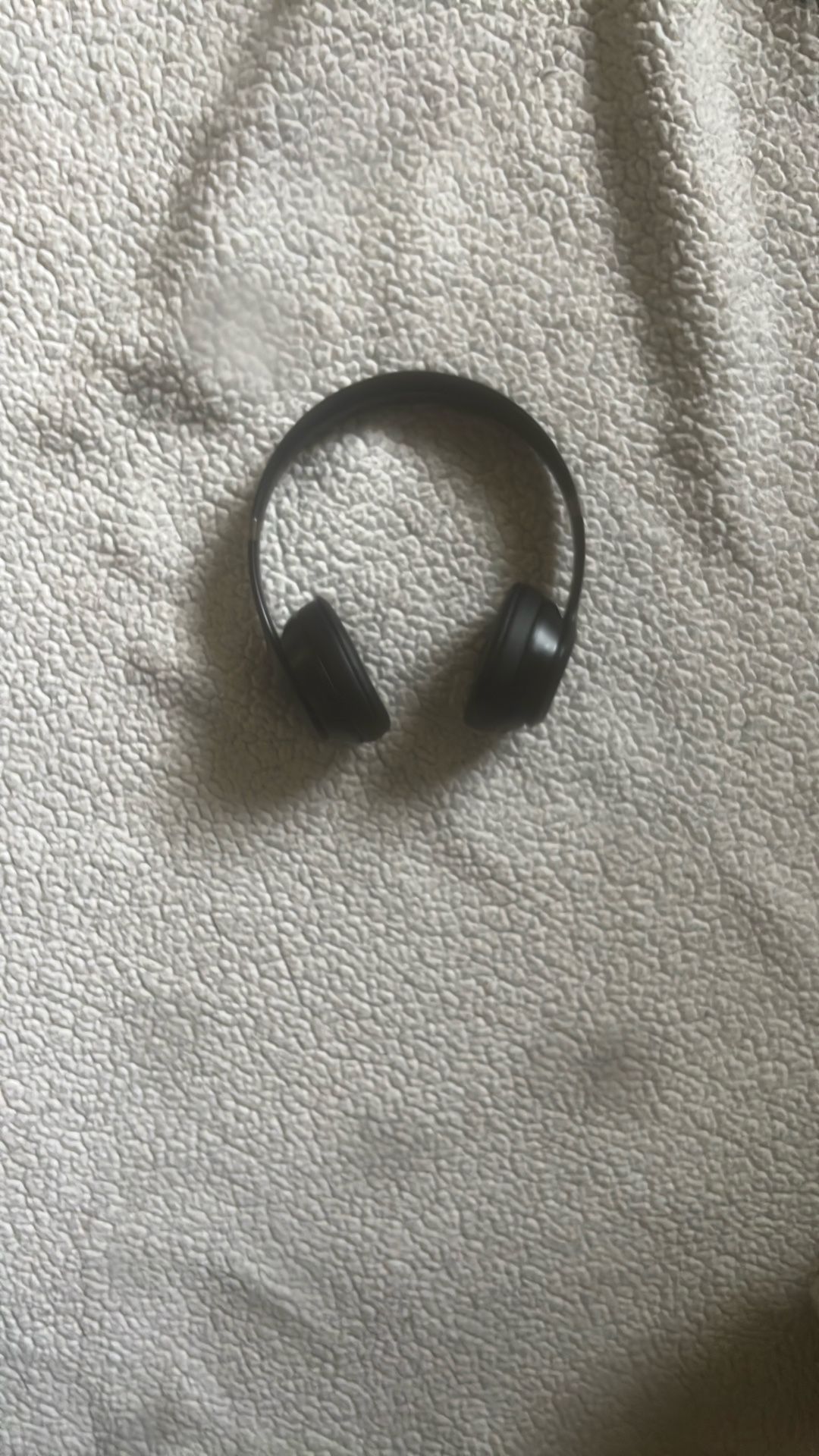 Beats Solo 4