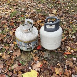 2 Twenty Lb Propane Tanks With Gauges