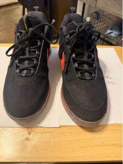 Nike Booker 2s