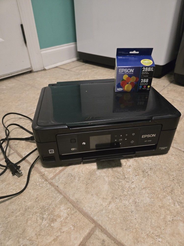 Epson Xp 430 Printer And Ink Cartridge