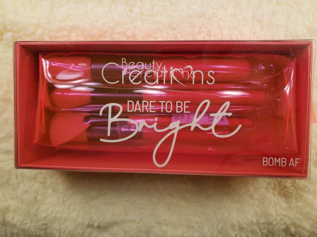 Beauty Creations Brush Set