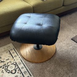 MCM Stool