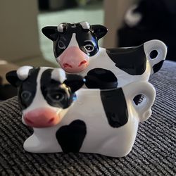 Cow Salt & Pepper shakers