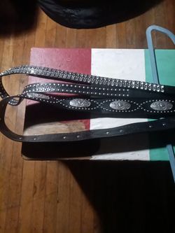 2 women belts