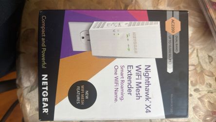 Netgear AC2200 Nighthawk X4 WiFi Mesh Extender Model EX7300