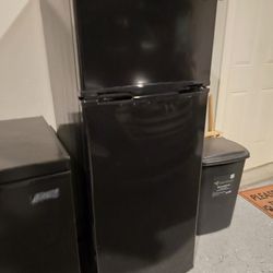 ARTIC CHEF 75CUBIT Freezer Fridge Under Warranty
