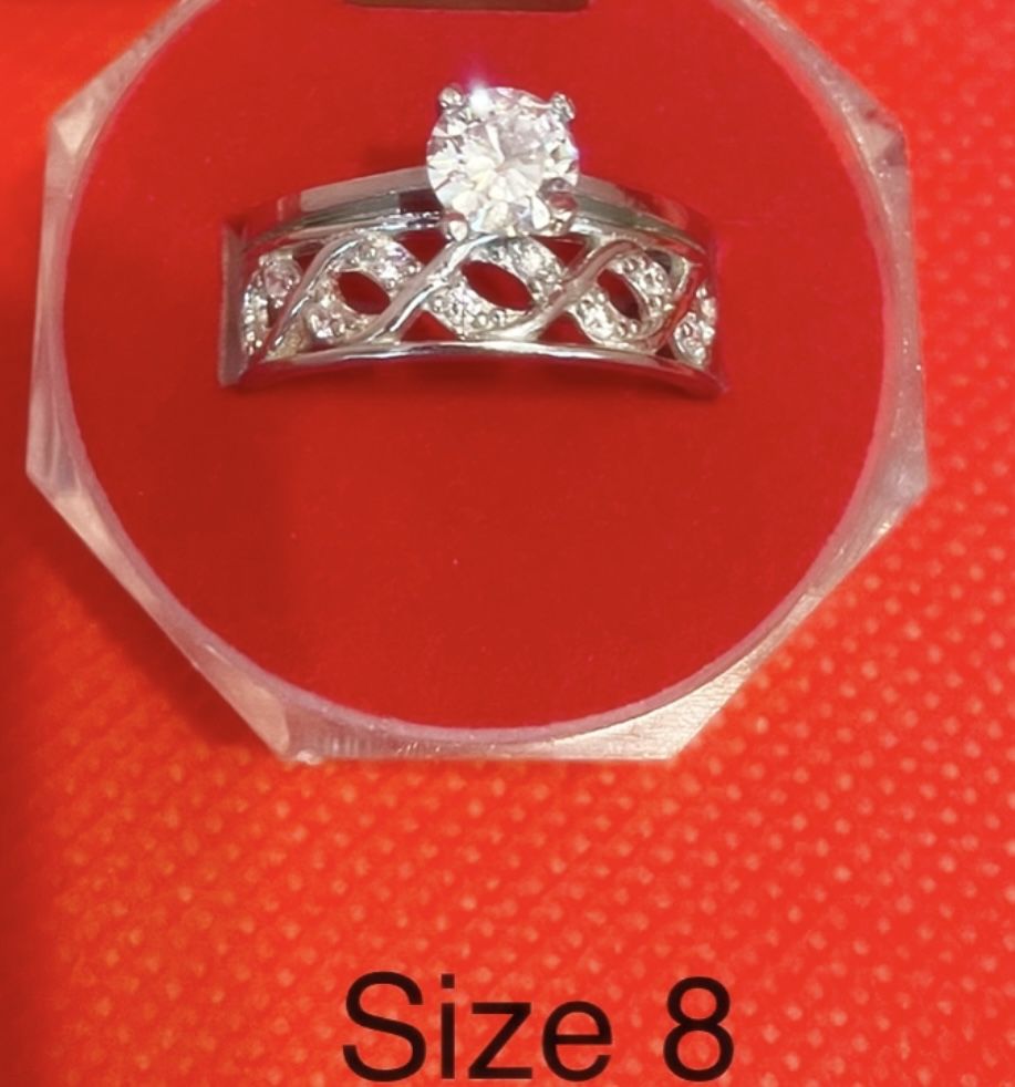 Engagement Rings With Box
