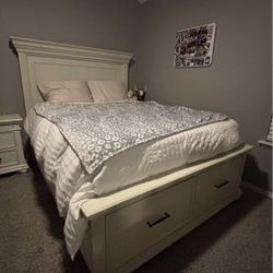 Queen Bed Frame (mattress not included)
