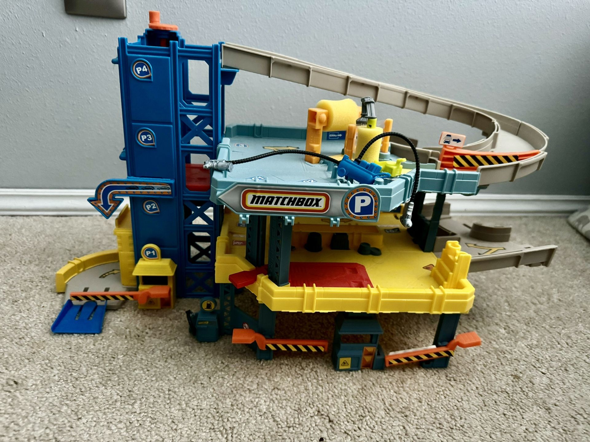 2 Level Parking Garage With Elevator