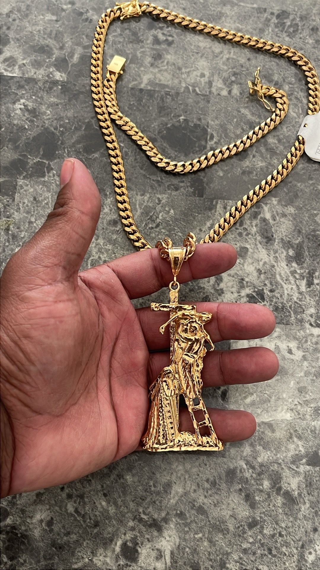 Med size pendant sets