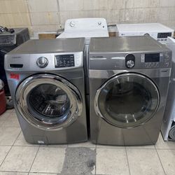 SAMUNG WASHER DRYER ELECTRIC STACKABLE STEAM 