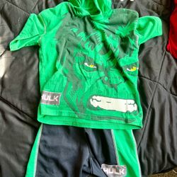 Boys!! 3/4/5T LOTS OF BOYS!! 👕 .5c Tops/$1sets!!