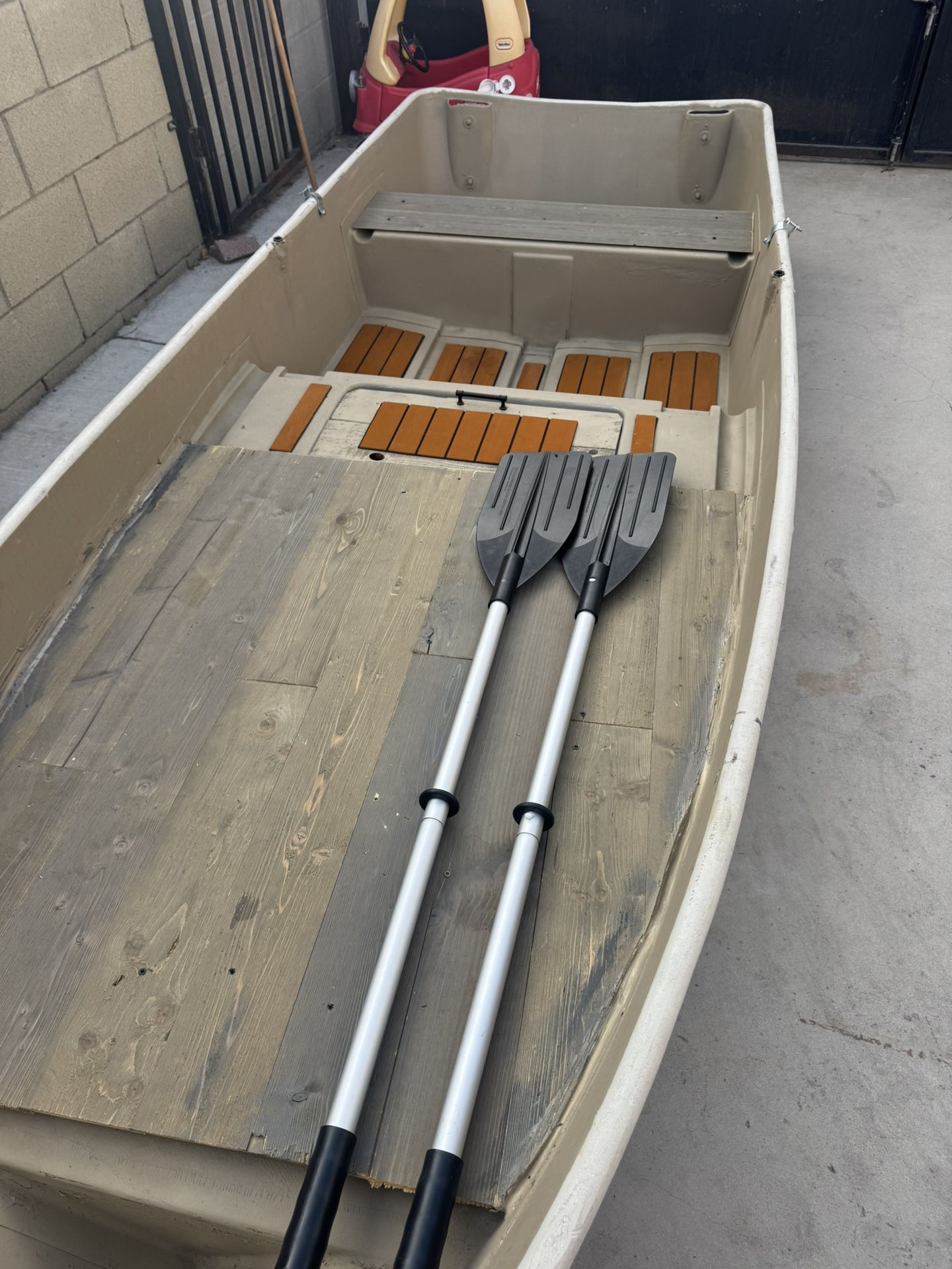 12ft Seats Game Fisher John Boat