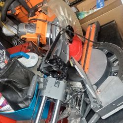 Rigid 12inch Sliding Miter Saw