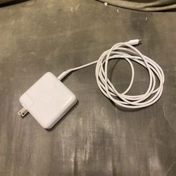 Apple MacBook Charger 67W 