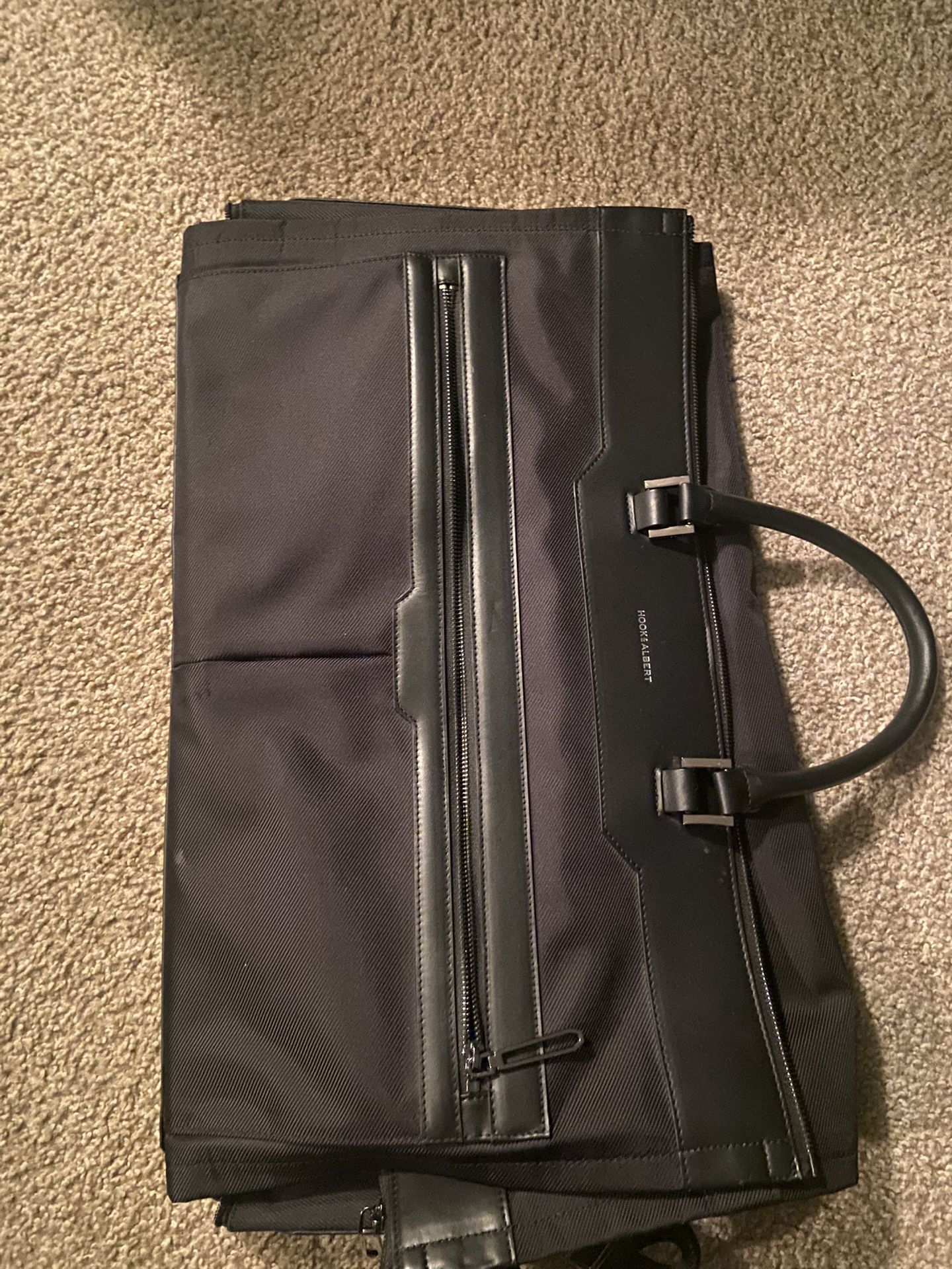 Hook & Albert Garment Bag