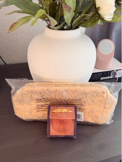 Tarte Bronzer & Makeup Bag Set