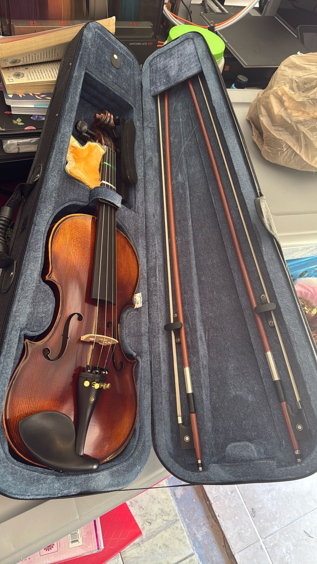 Violin Mendini By Cecilio