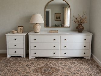 Beautiful NEW Open-Box Dresser & Nightstand