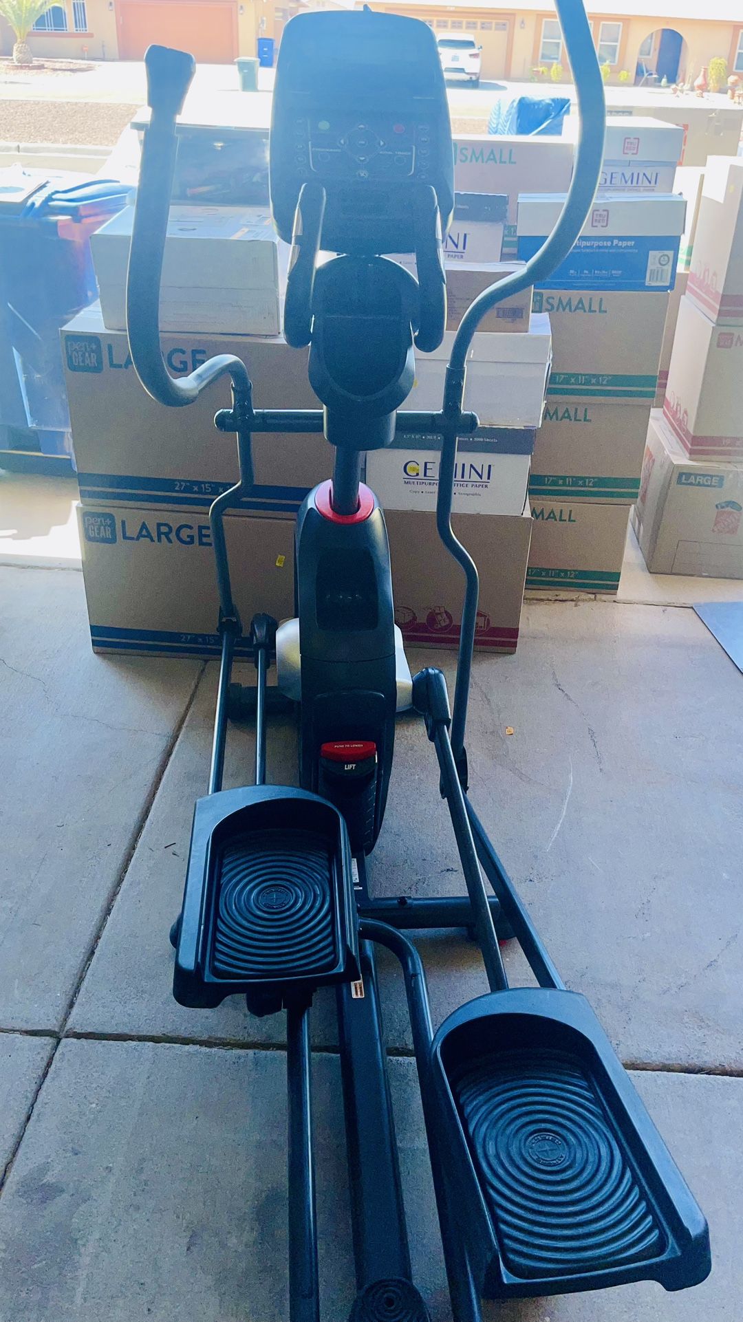 Schwinn 430 Elliptical