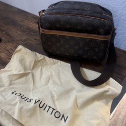 Louis Vuitton Monogram Pm Bag