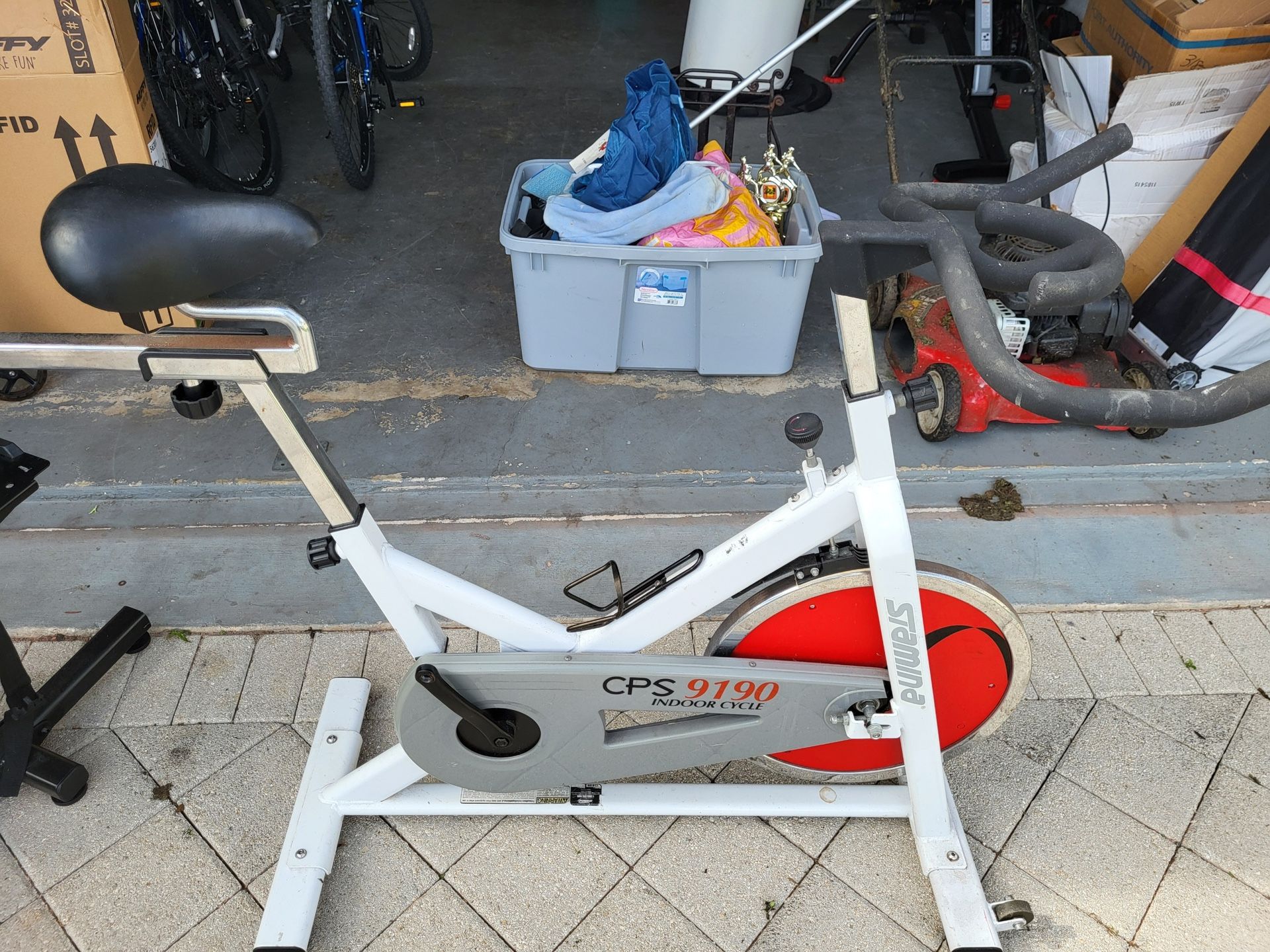 EXCERCISE BIKE Bicycles