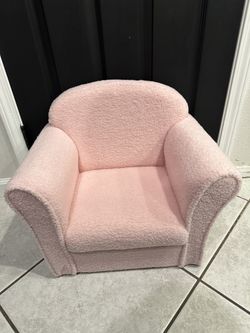 Pink Kids Chair With Armrest 