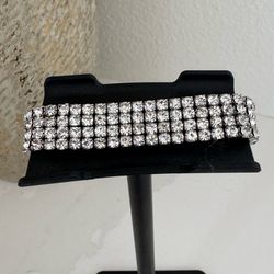 Women’s Rhinestone Stretch Tennis Bracelet with Silver Tone Metal