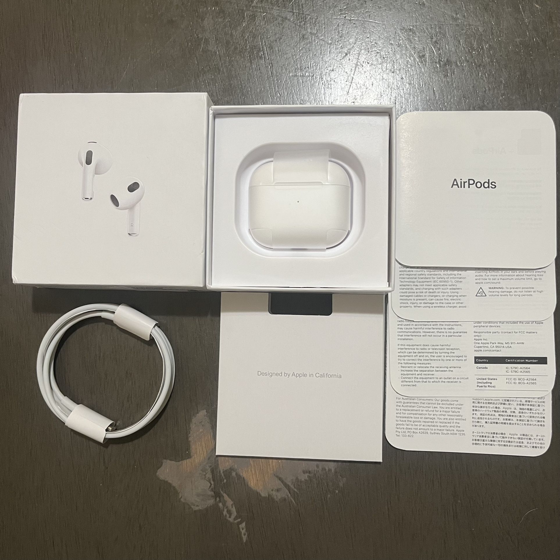 AIRPODS GEN 3 MAGSAFE CHARGING CASE