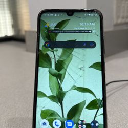 BLU TracFone 32GB Android Phone (Crack Working Screen)