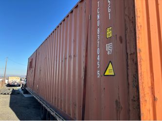 Shipping container