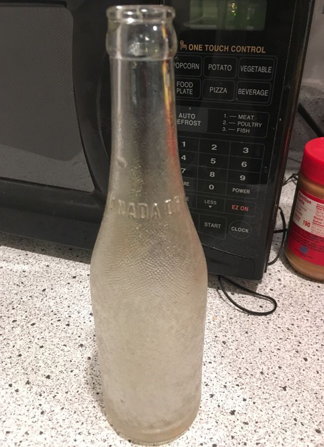 Vintage Canada Dry bottle