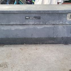 Pickup Fuel And Tool Box