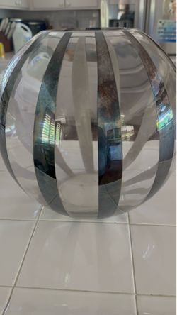 Cool Quirky Retro Glass Fish Bowl Vase 11x11”