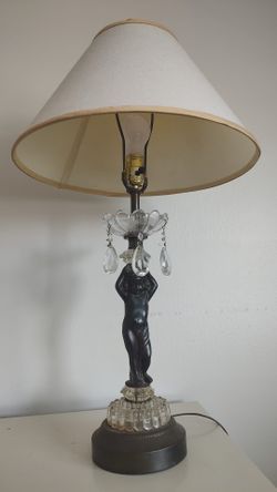 Vintage 1970s Hollywood Regency Cherub Lamp