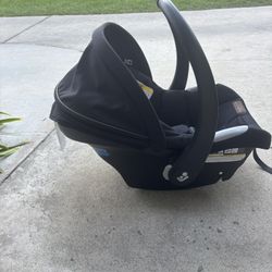Maxi Cosi Newborn Car Seat 