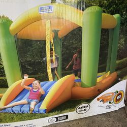 Inflatable (Kids 3-8 Years Old)