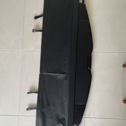 Lexus Cargo Cover Storage